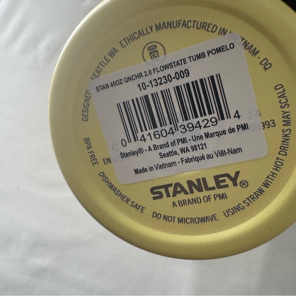 Stanley The FlowState Quencher H2.0 Pomelo Tumbler Lemonade Sunshine New Pastel - Picture 4 of 5